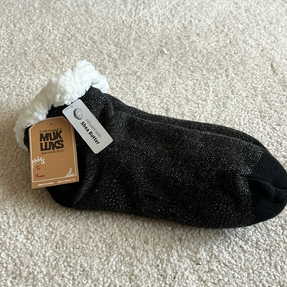 Original Muk Luks Slipper Socks - size L/XL 8.5-11
NWT